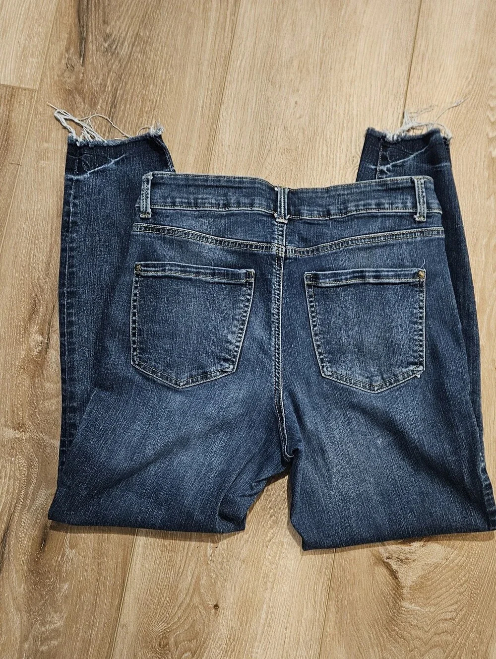 Everflex From Maurices Women's Blue Denim Jeans - Slim Fit Size 10